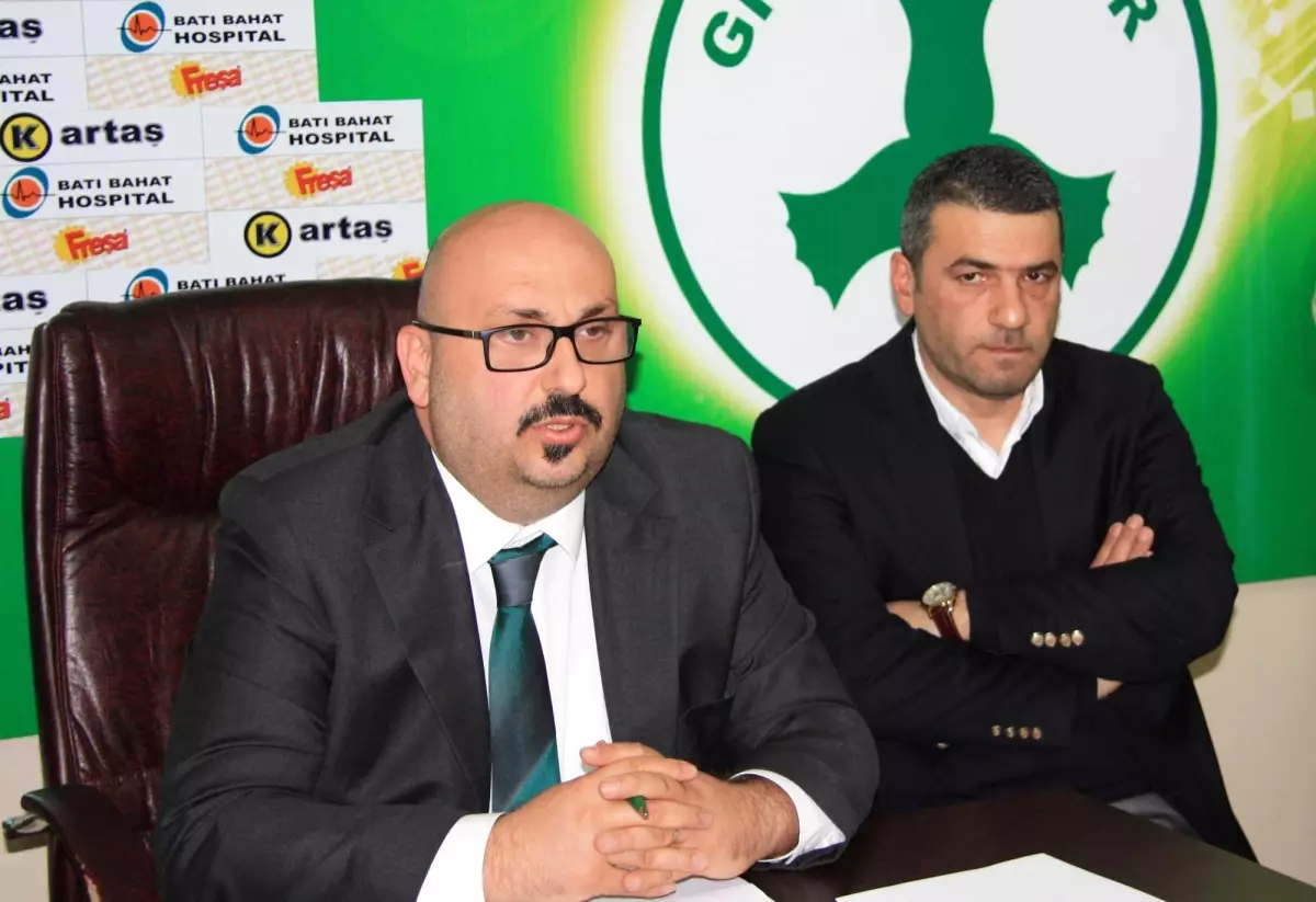 Giresunspor Başkanı Bozbağ\'dan Hakemlere Tepki