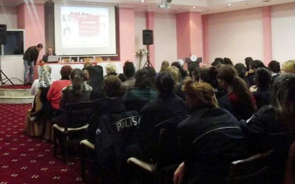 Gönül Elçisi Projesi Şanlıurfa\'da Tanıtıldı