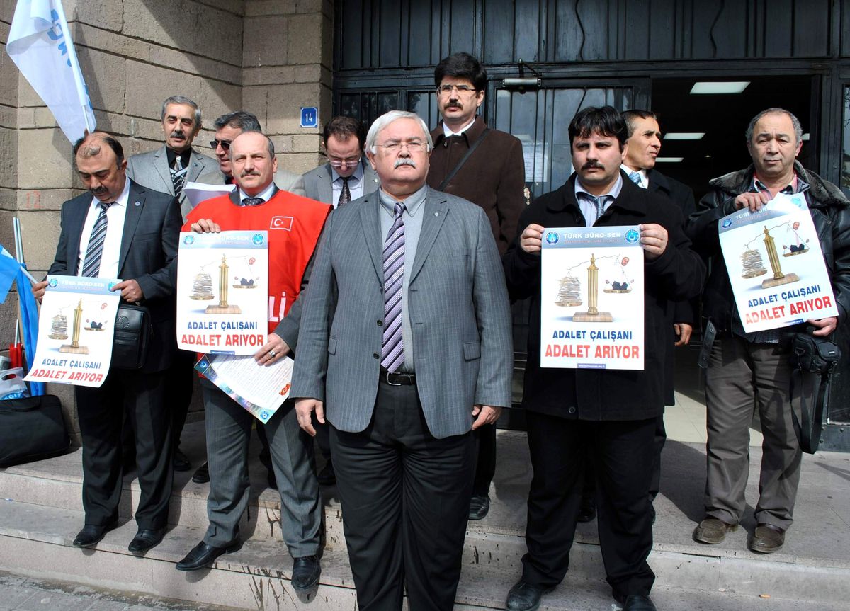 Kamu Çalışanları Taleplerini Bakanlığa İletti