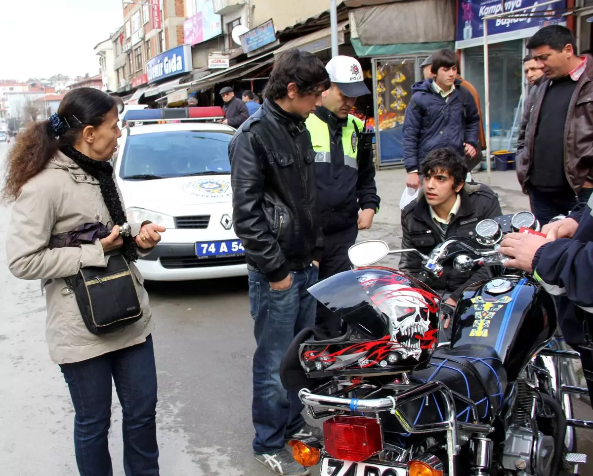 Liseli Gencin Motor Heyecanı Kazayla Sonuçlandı