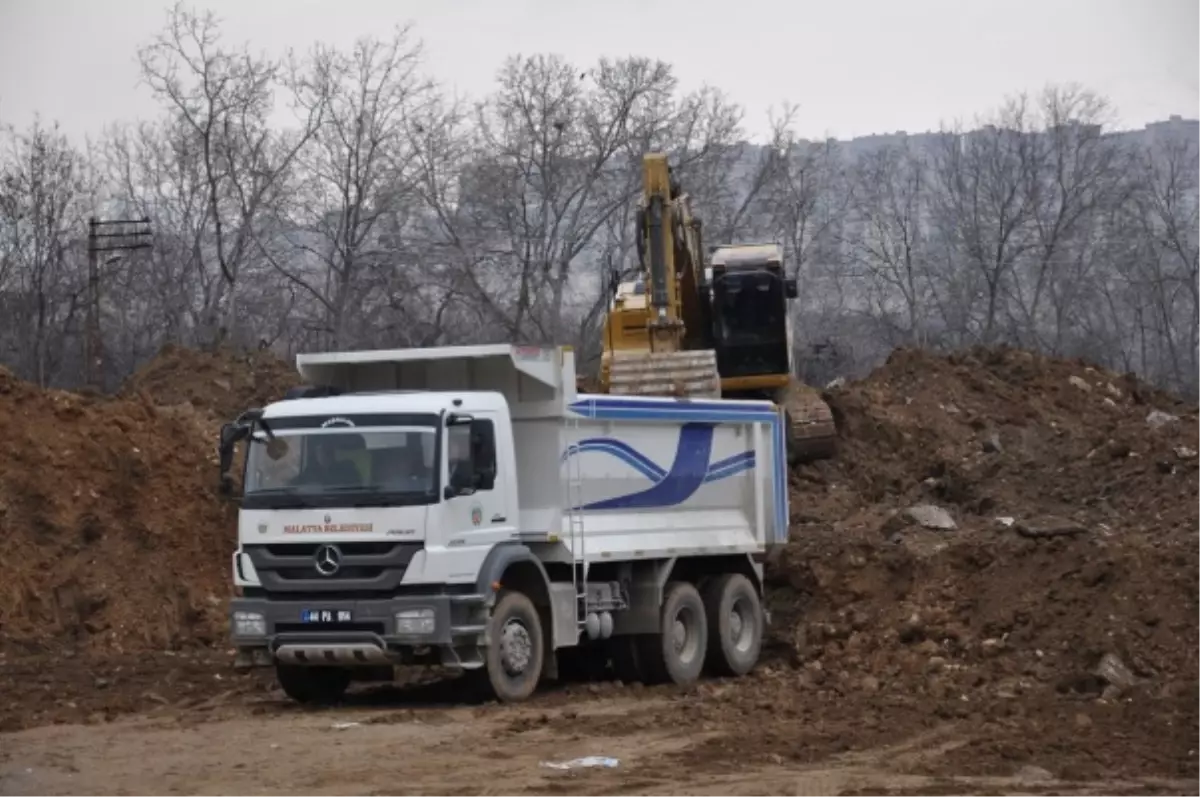 Malatya Belediyesi, Şehrin Hayat Damarlarını Açıyor