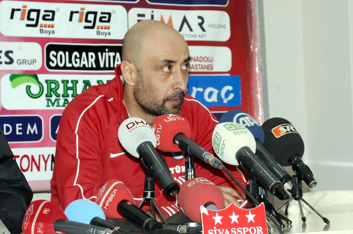 "Fenerbahçe Spor Kulübü Düşmanımız Değil"