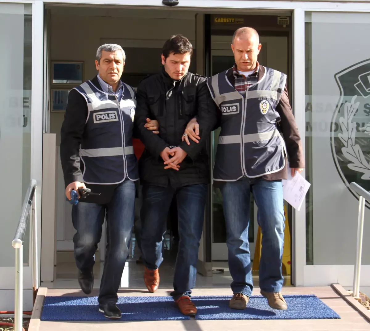 Zanlıyı Davlumbaz Parçası Yakalattı