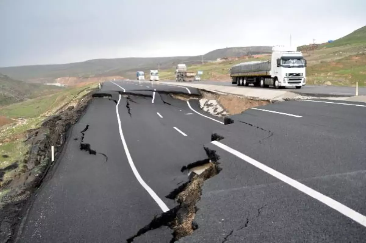 Uluslararası İpek Yolu\'nda Çökme