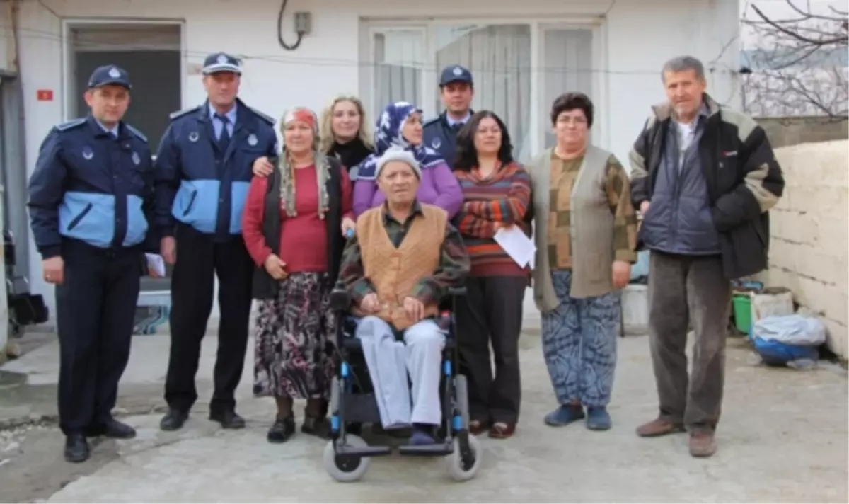 Akülü Tekerlekli Sandalye İhtiyaç Sahibine Verildi