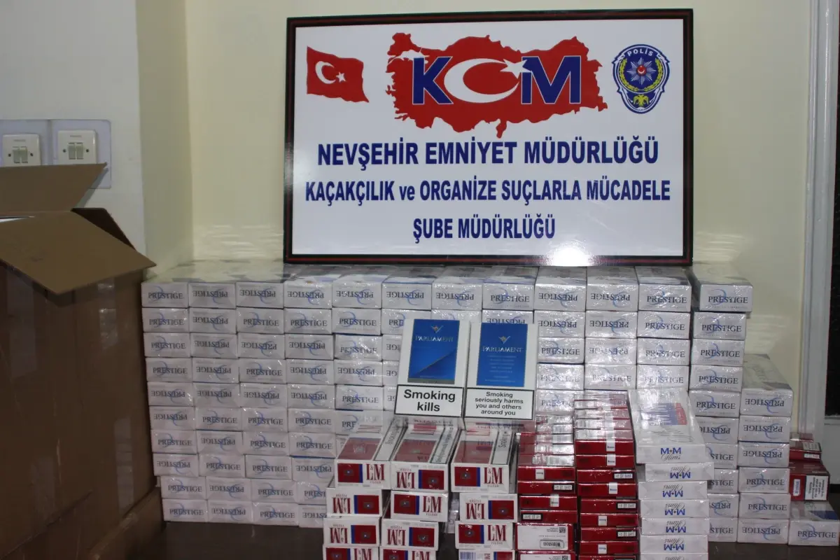 Araç İçerisinde Bin 640 Paket Gümrük Kaçağı Sigara Ele Geçirildi