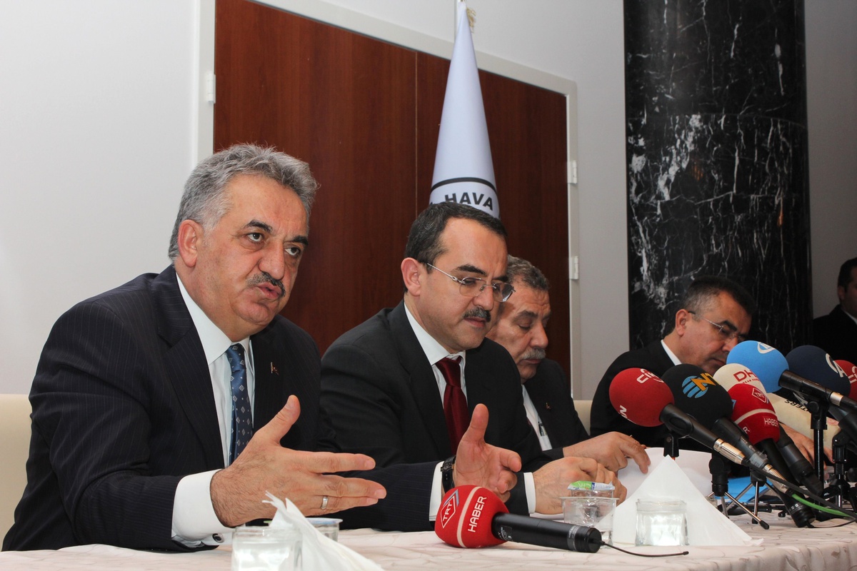 Bakan Yazıcı\'dan Patlama Açıklaması