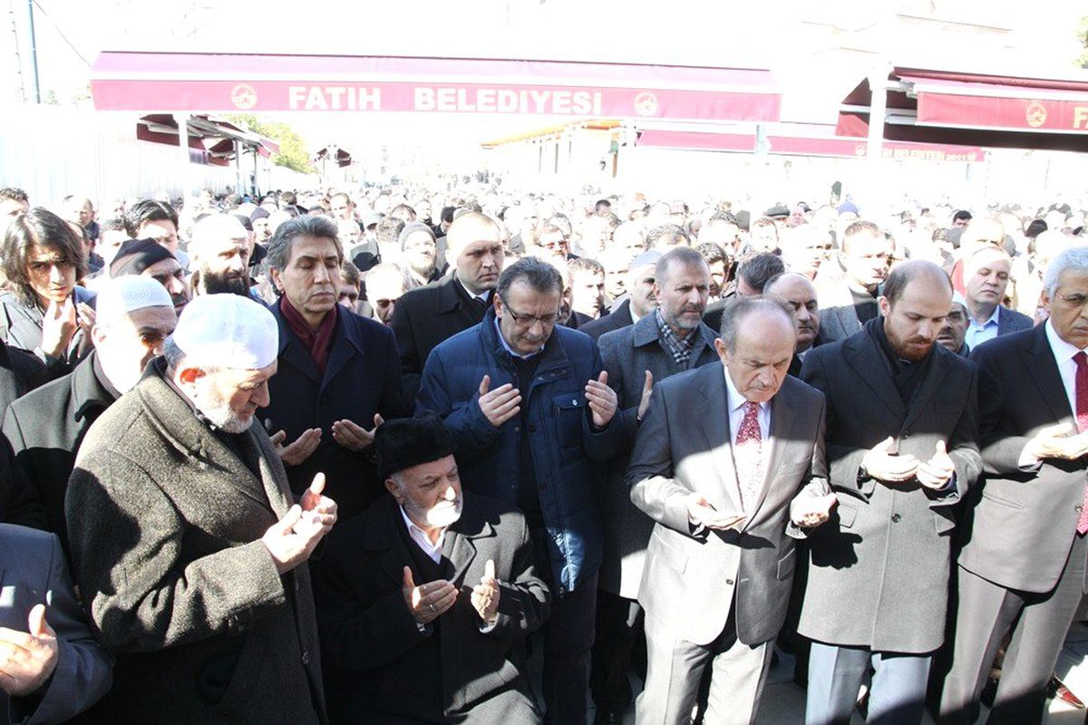 Başbakan Erdoğan\'ın Hocalarından İbrahim Gündoğan Toprağa Verildi