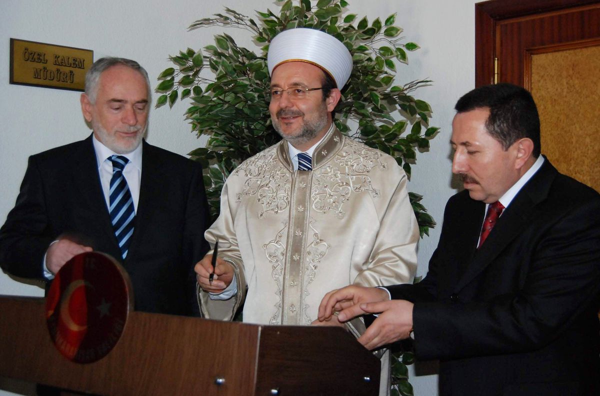 Görmez: Vatikan\'ın İşine Karışmayız