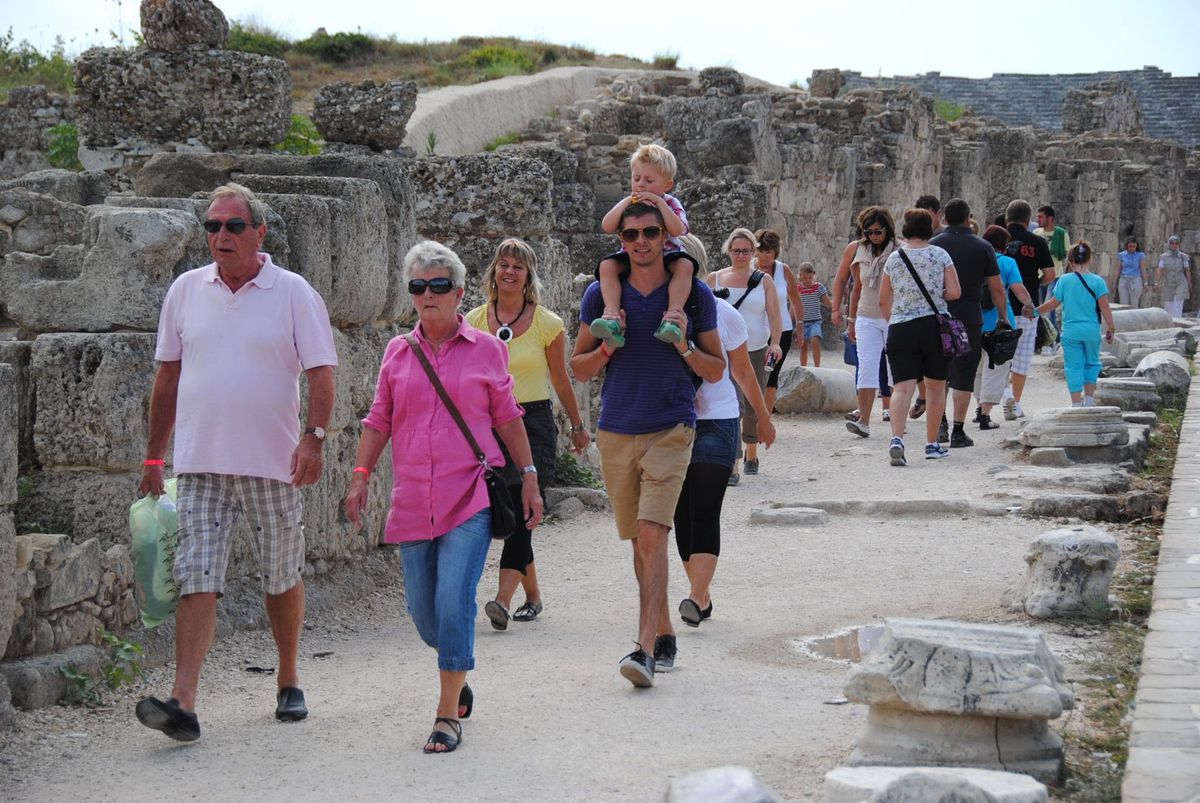 2012\'de 36 Milyon 776 Bin Turisti Ağırladık