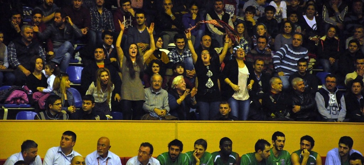 4 Bin Balıkesirlinin Arasında 4 Giresunlu