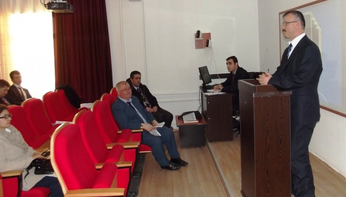 Altıntaş İlçesinde Okul Müdürleriyle Benchmarking Toplantısı