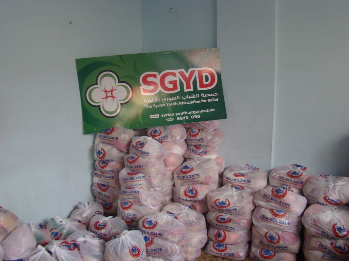 Bülbülzade Vakfı\'ndan 500 Suriyeli Aileye Gıda Yardımı