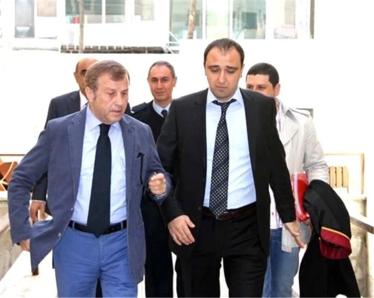Bursaspor\'daki Yolsuzluk Davası Rapor Bekliyor