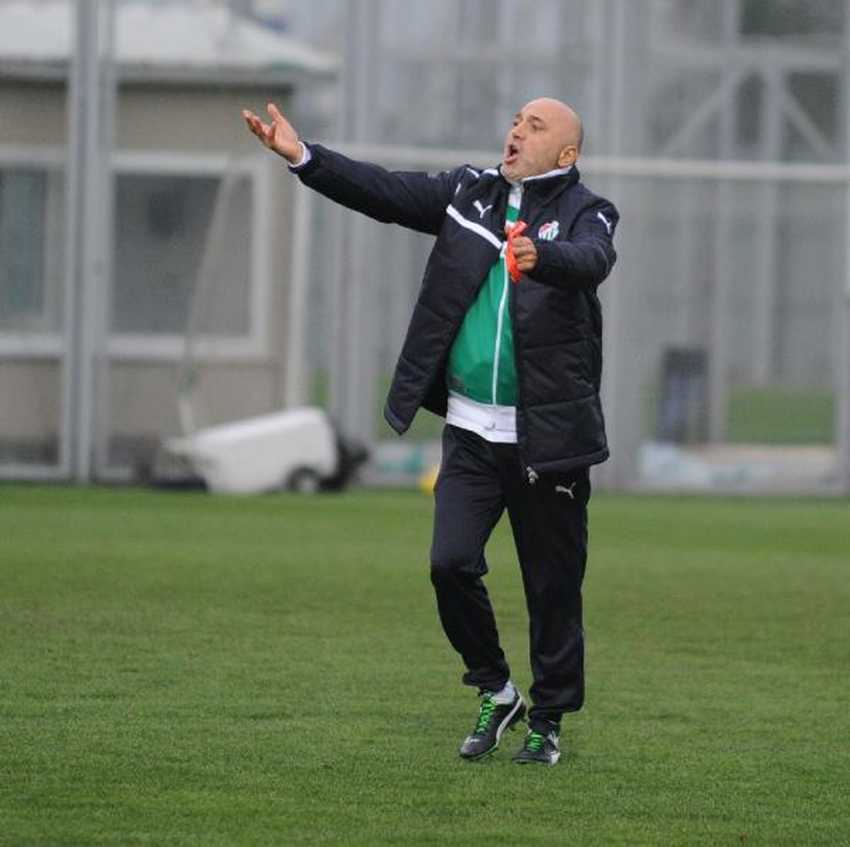 Bursaspor Teknik Direktörü Karaman: Kalan Maçları Kazanmak İçin Mücadele Edeceğiz