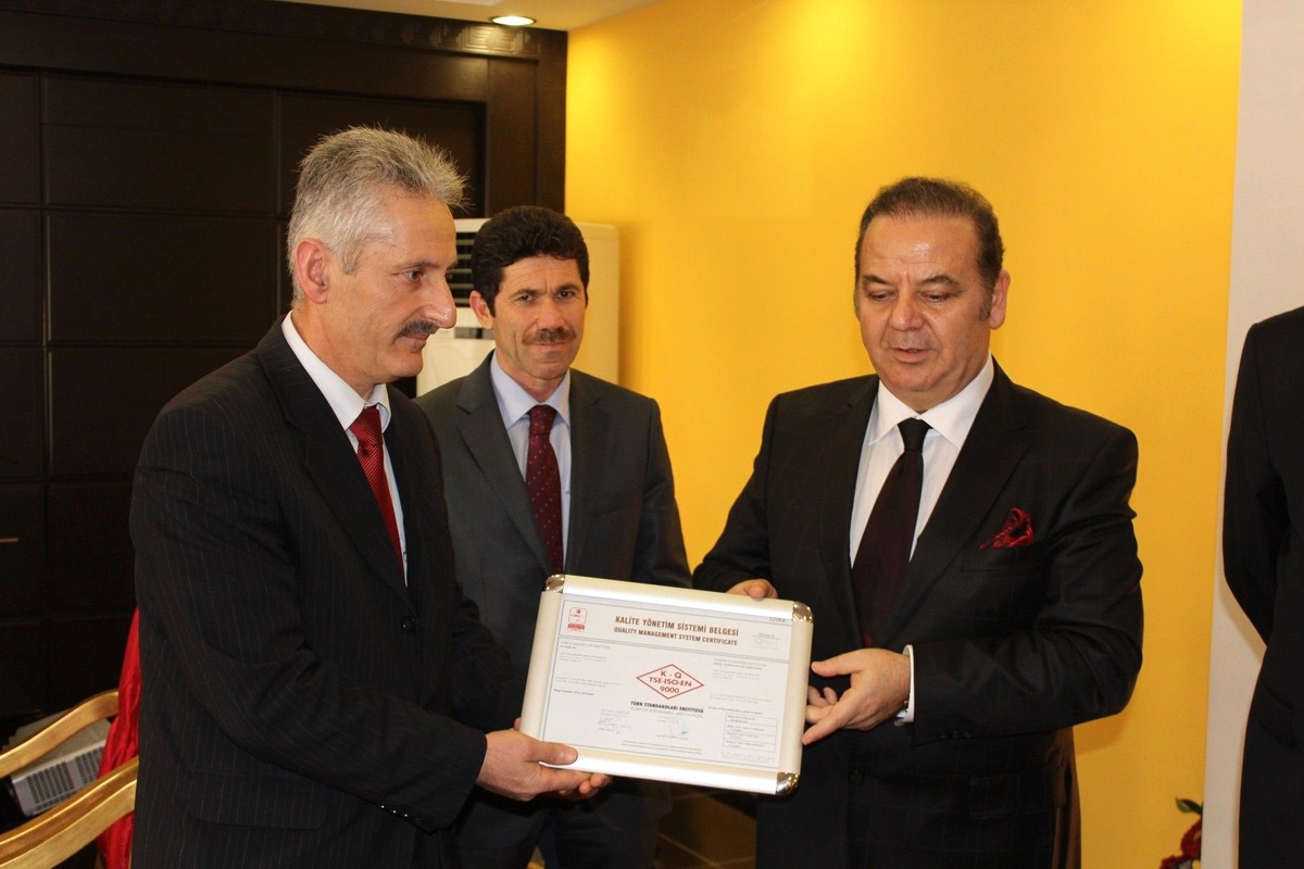 Çarşamba Tapu ve Kadastro Müdürlüğü\'ne Kalite Yönetim Sistemi Belgesi