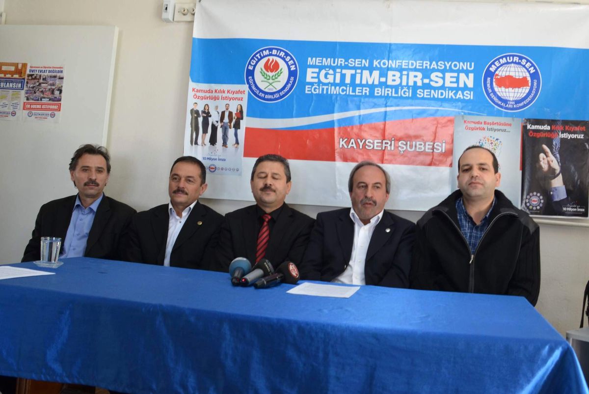 Eğitim-Bir-Sen 21 Yaşında