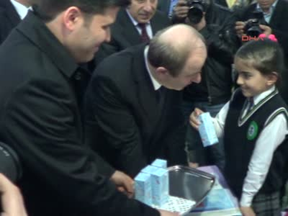 "Çocukluk Yıllarımda Süt Tozu Dağıtılıyordu"