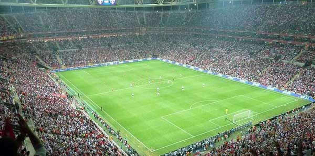 Galatasaray-Schalke 04 Maçının Biletleri Yarın Satışa Çıkıyor