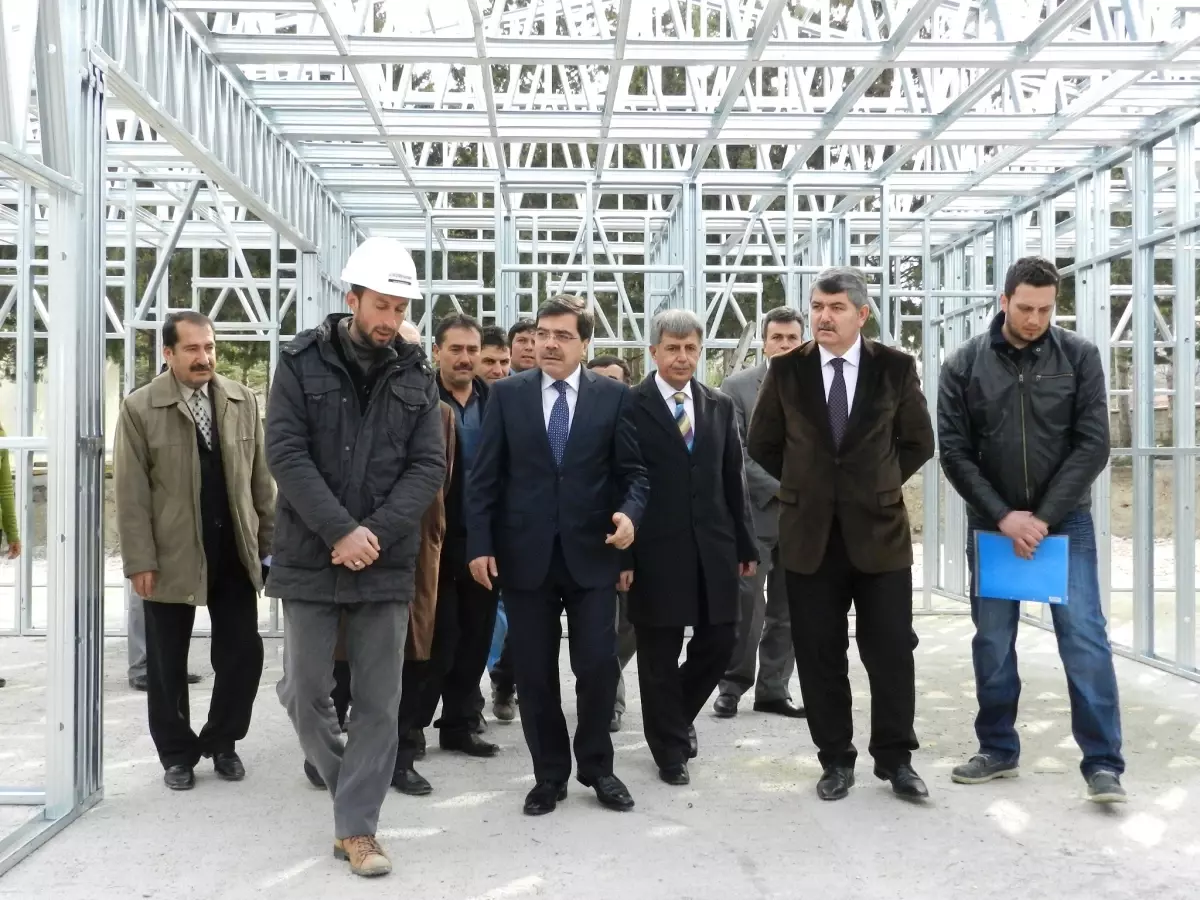 Hacılar Köyü'ne Depreme Dayanıklı Okul