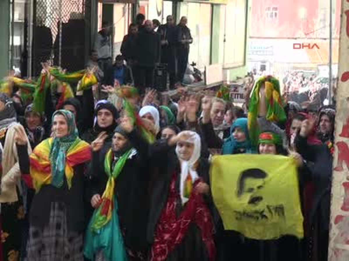 Hakkari\'de 15 Şubat Açıklaması )