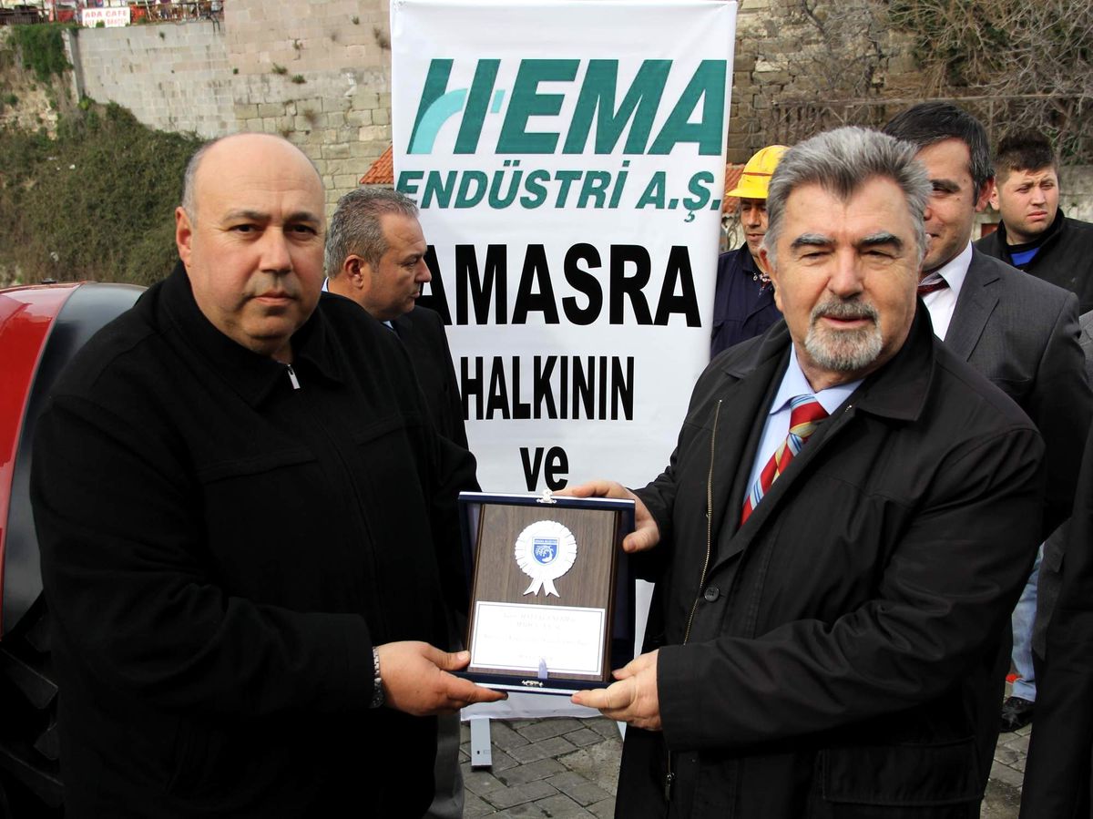 Hema'dan Amasra Belediyesi'ne Traktör