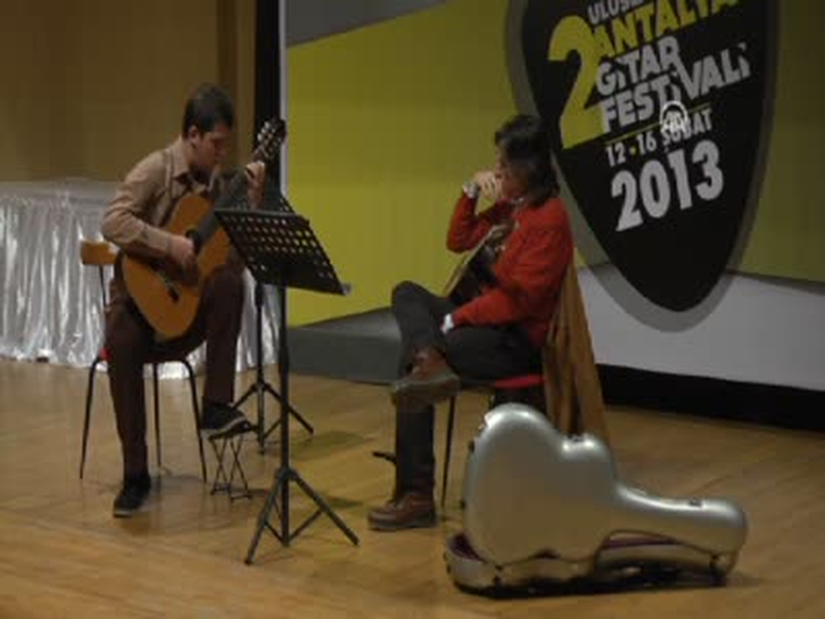 İspanyol Gitar Sanatçısı Antalya\'da