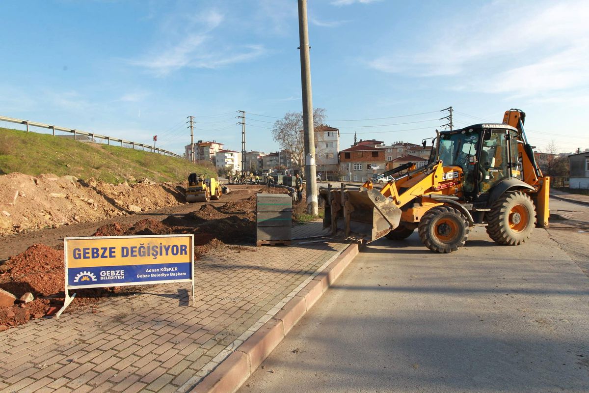 İstasyon Mahallesi\'nde Yol Çalışması