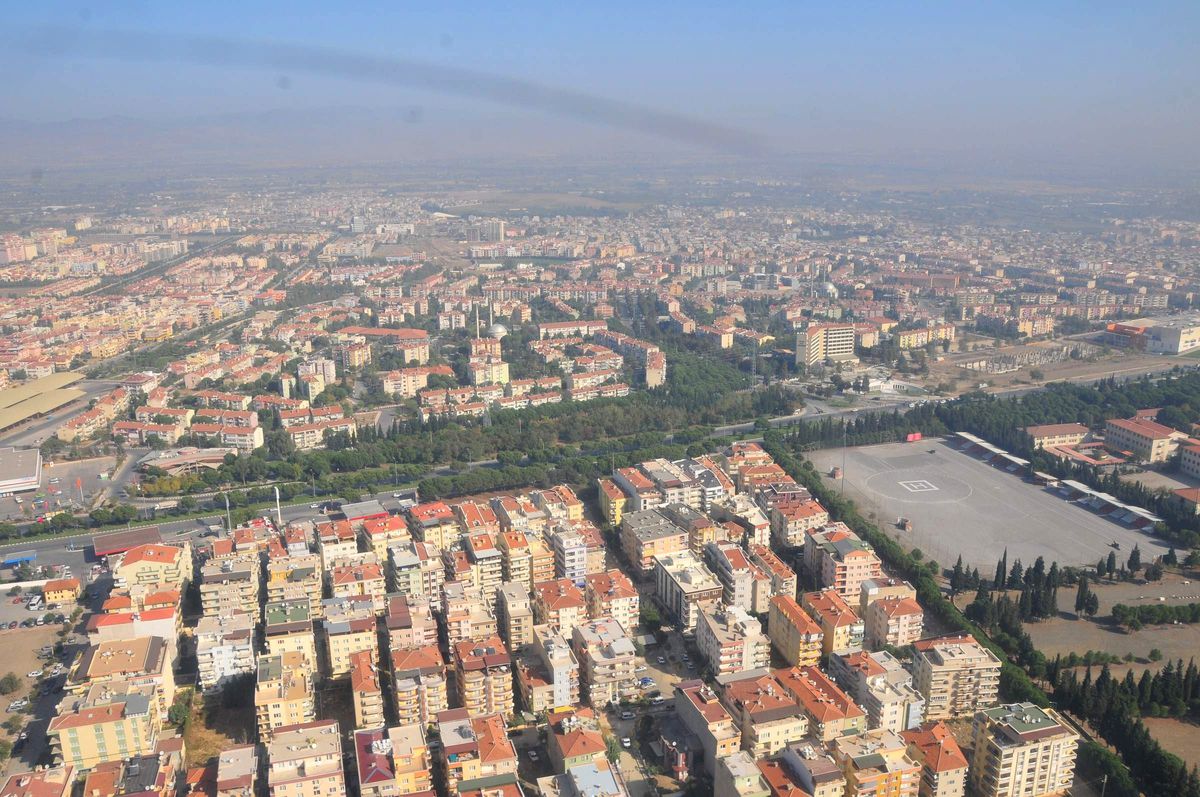 İzmir\'de 192 Bin Manisalı Yaşıyor