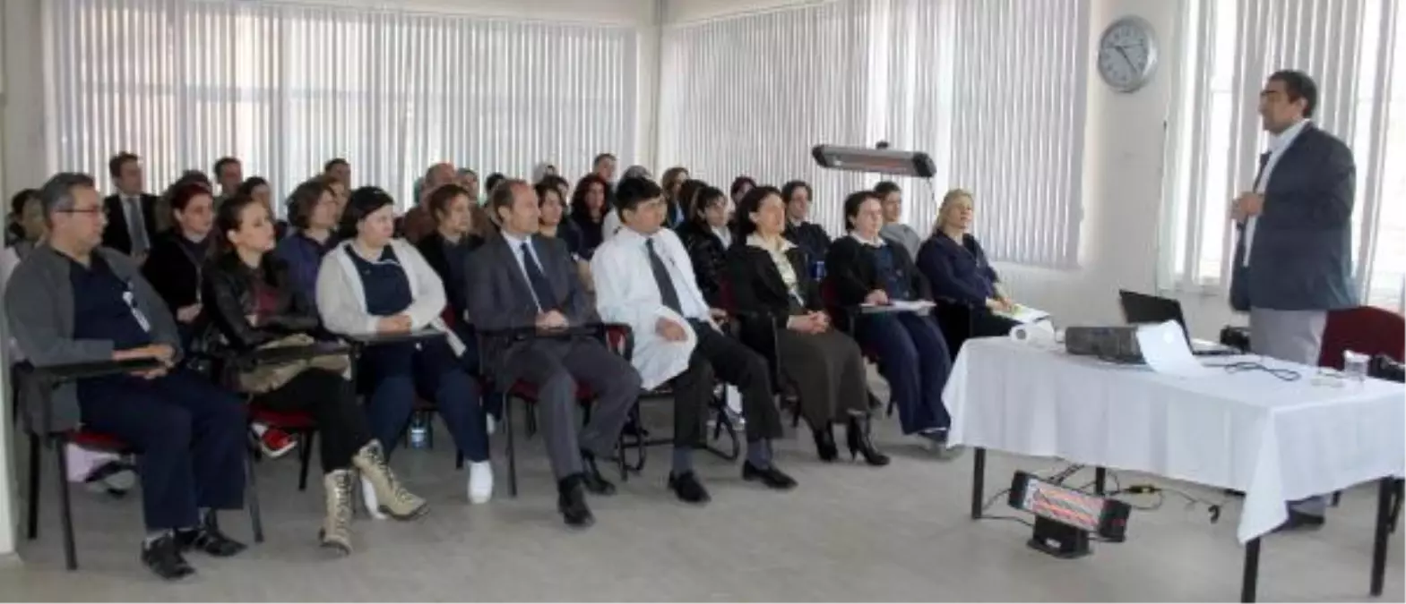 Kazan\'da Sağlık Çalışanları Hastalarla Empati Kuracak