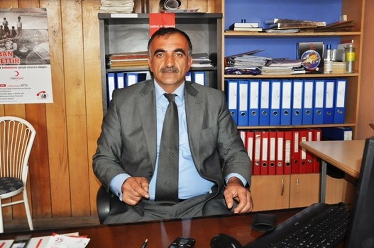 Kızılay\'ın "Suriye İçin Bir Ekmek Bir Battaniyi" Kampanyası Devam Ediyor