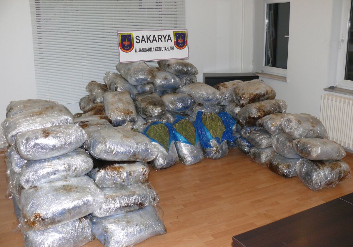Sakarya\'da 520 Kilo Kubar Esrar Ele Geçirildi