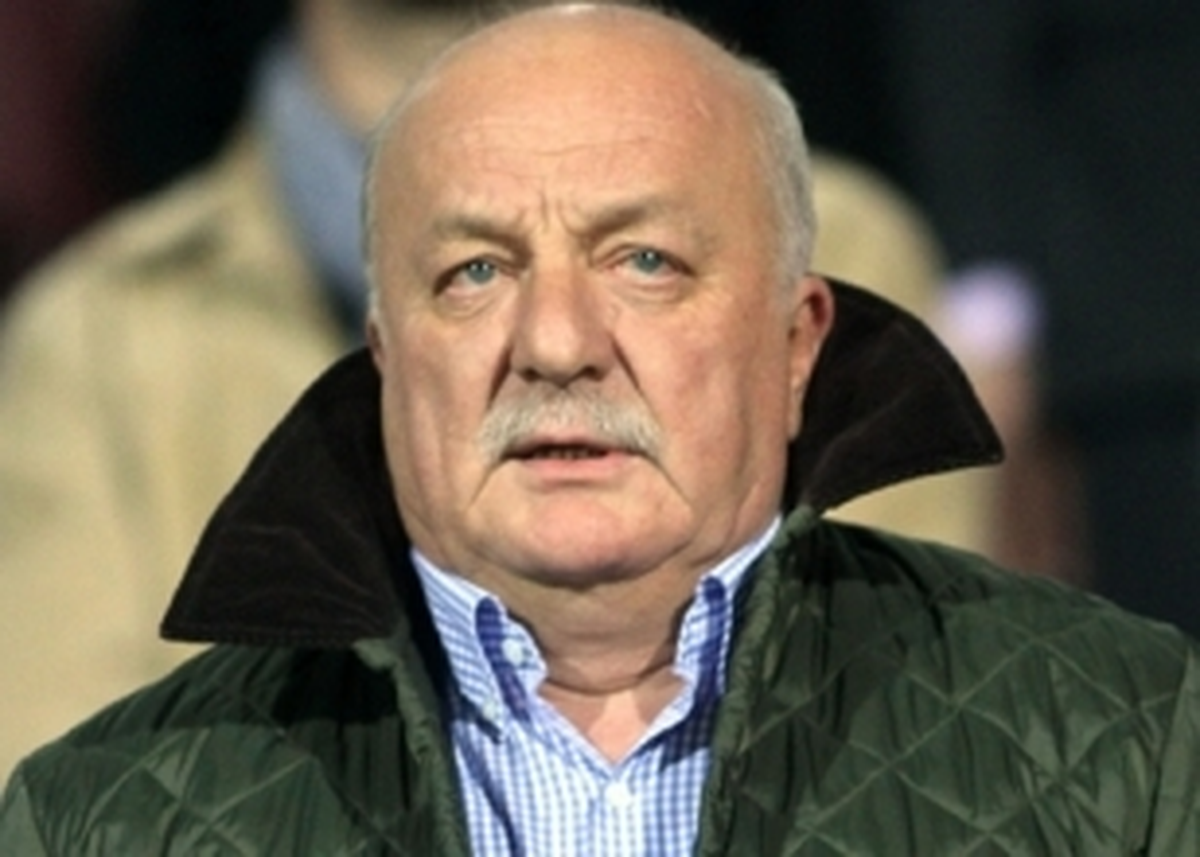 Şener\'den Aziz Yıldırım\'a Zeytin Dalı...
