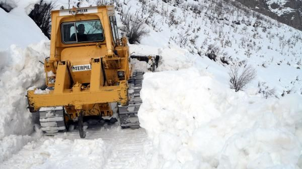 Şırnak\'ta Kapalı Köy Yolları