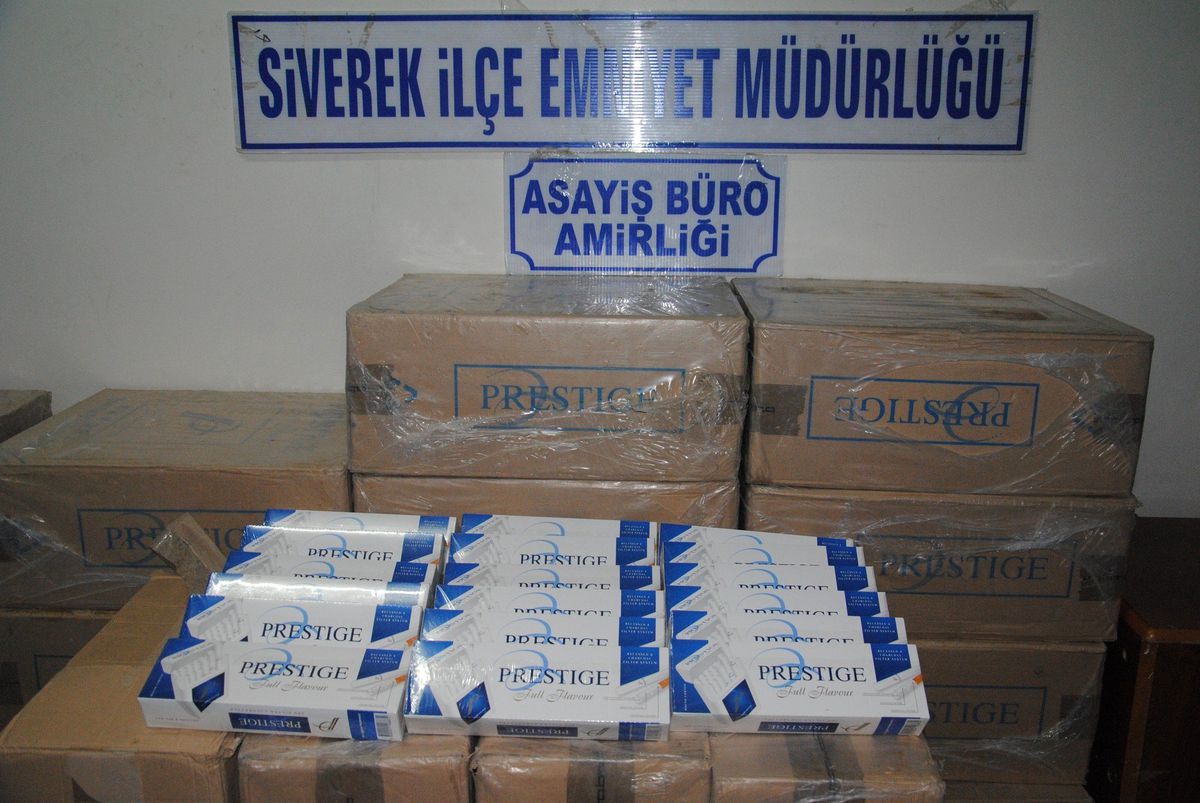 Siverek\'te 9 Bin Paket Kaçak Sigara Ele Geçirildi