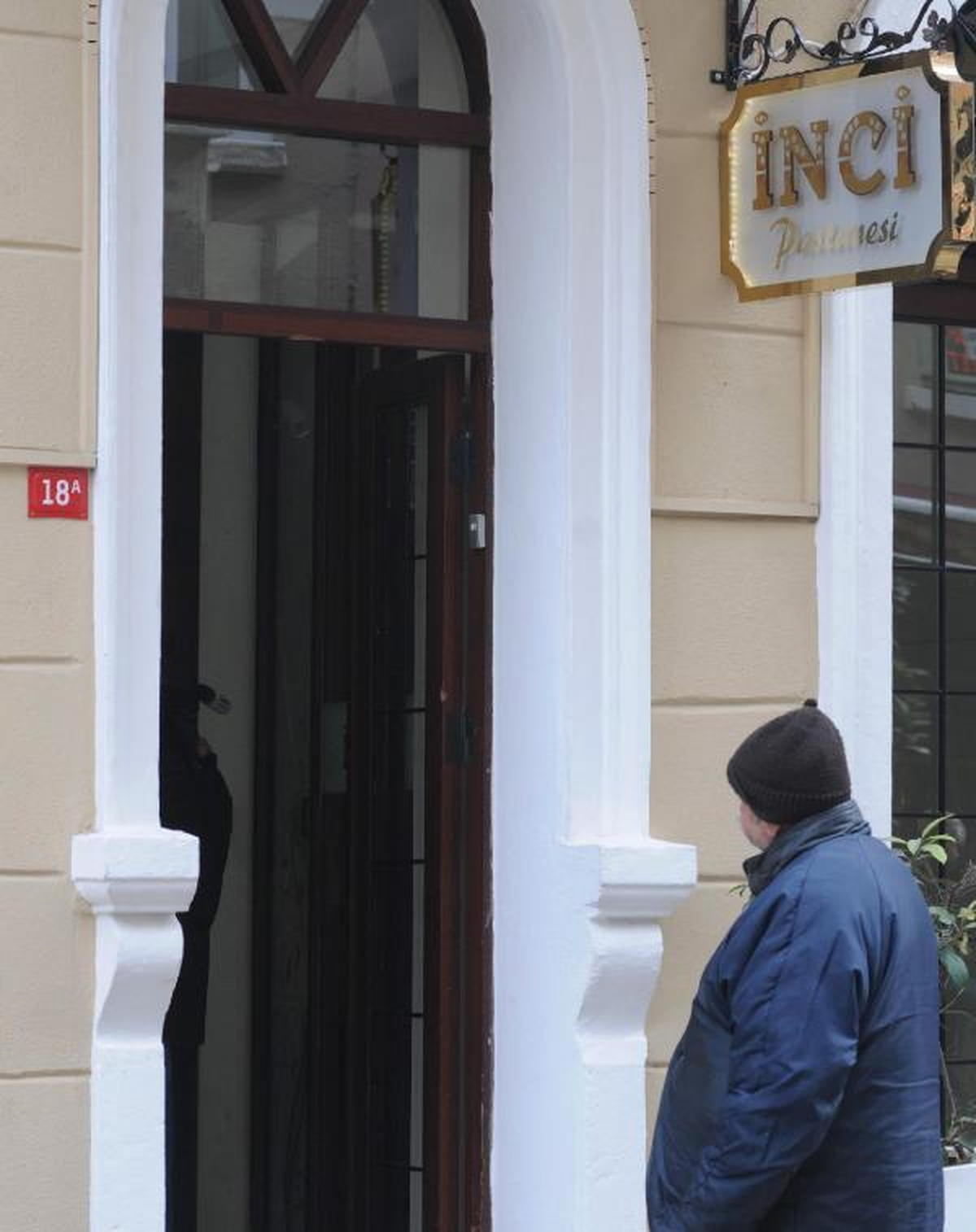 Tarihi İnci Pastanesi Sevgililer Gününde Yeniden Açıldı