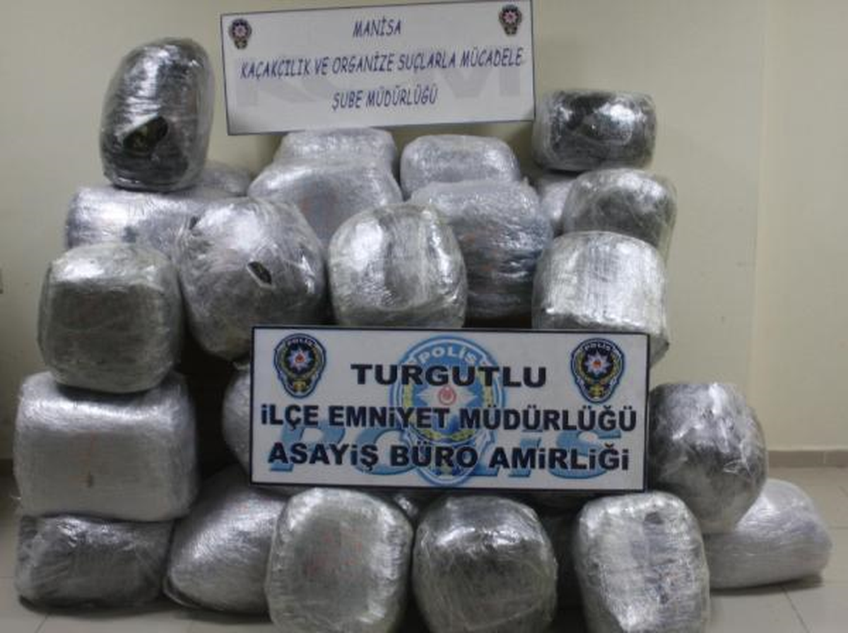 Tır ile Esrar Sevkiyatı Kontrole Takıldı