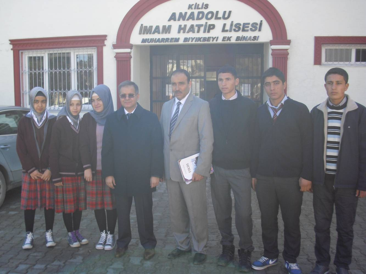 Vali Tapsız\'dan, İmam Hatip Lisesine Ziyaret