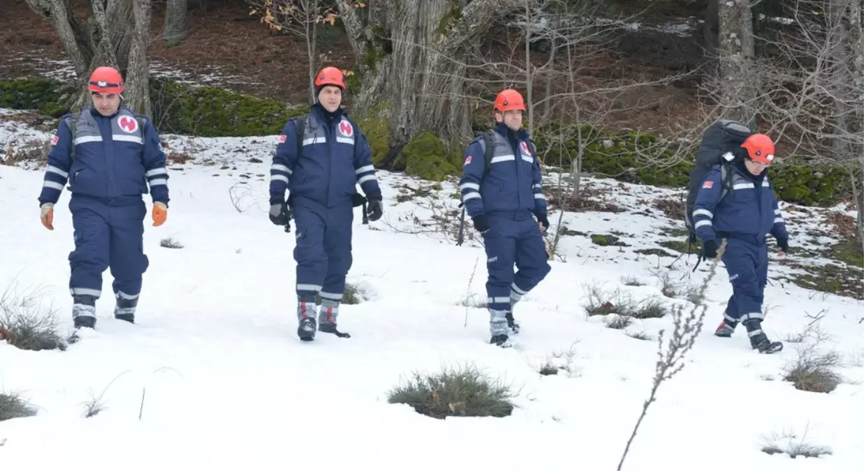 Yakut Ekipleri de Çığ Bölgesinde