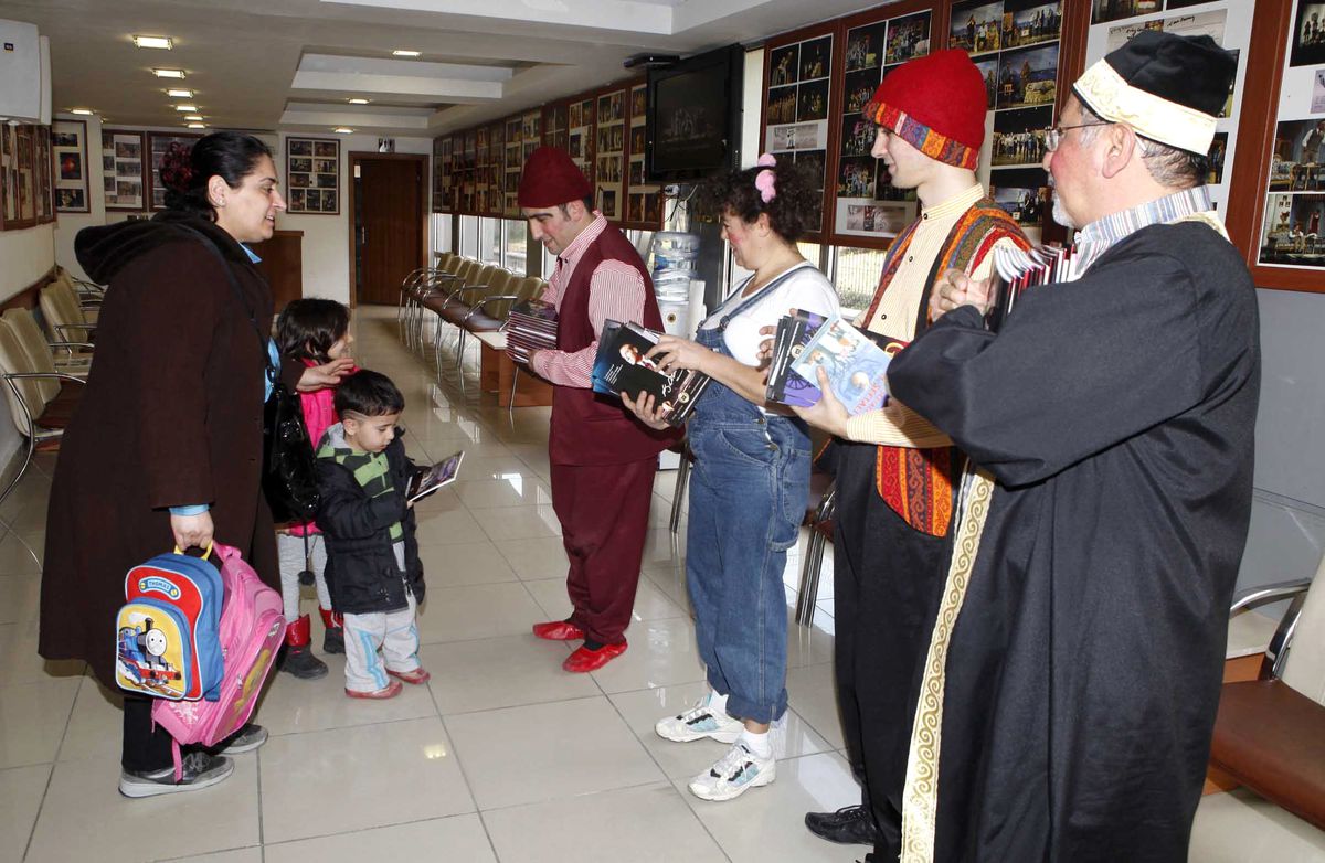 Yenimahalleli Miniklere Çevre Temalı Oyun