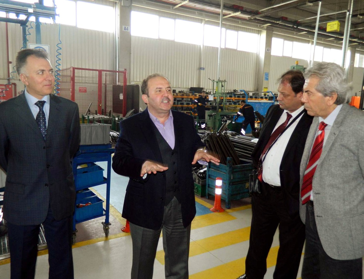 Otomotiv Firması Dünya 3\'üncülüğünü Hedefliyor