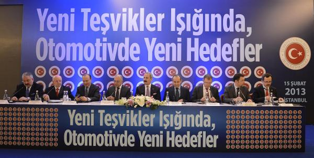 Ekonomi Bakanı Zafer Çağlayan\'dan Otomotiv Sektörüne: Babayiğitlik Sırası Sizde