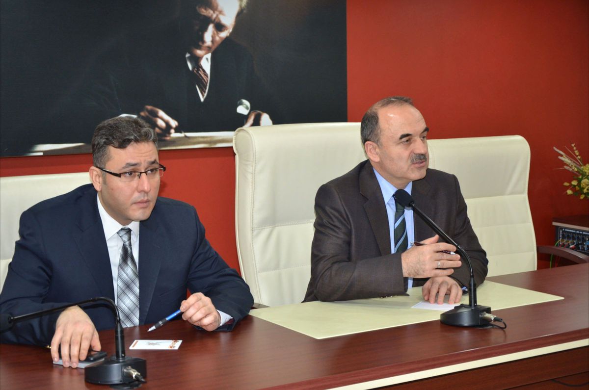 Elazığ\'da Muhtarlar Toplantısı Yapıldı