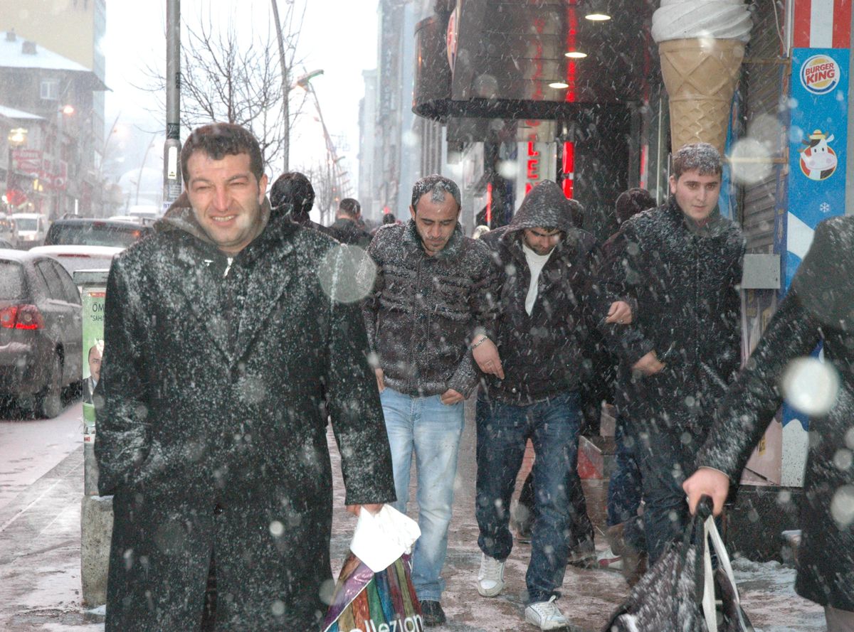 Erzurum\'da Kar Yağışı