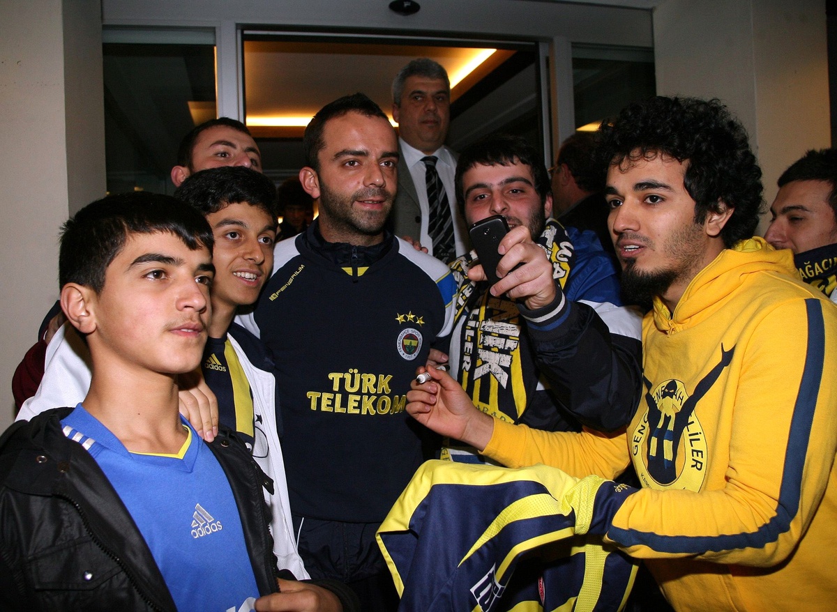 Fenerbahçe, Trabzonspor Maçı Hazırlıklarına Başladı