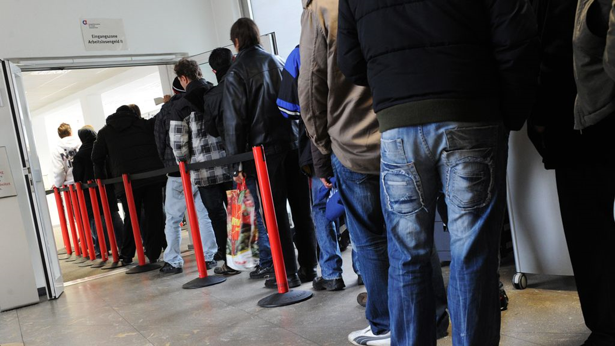 İşsizlik Yüzde 9,4\'e Çıktı