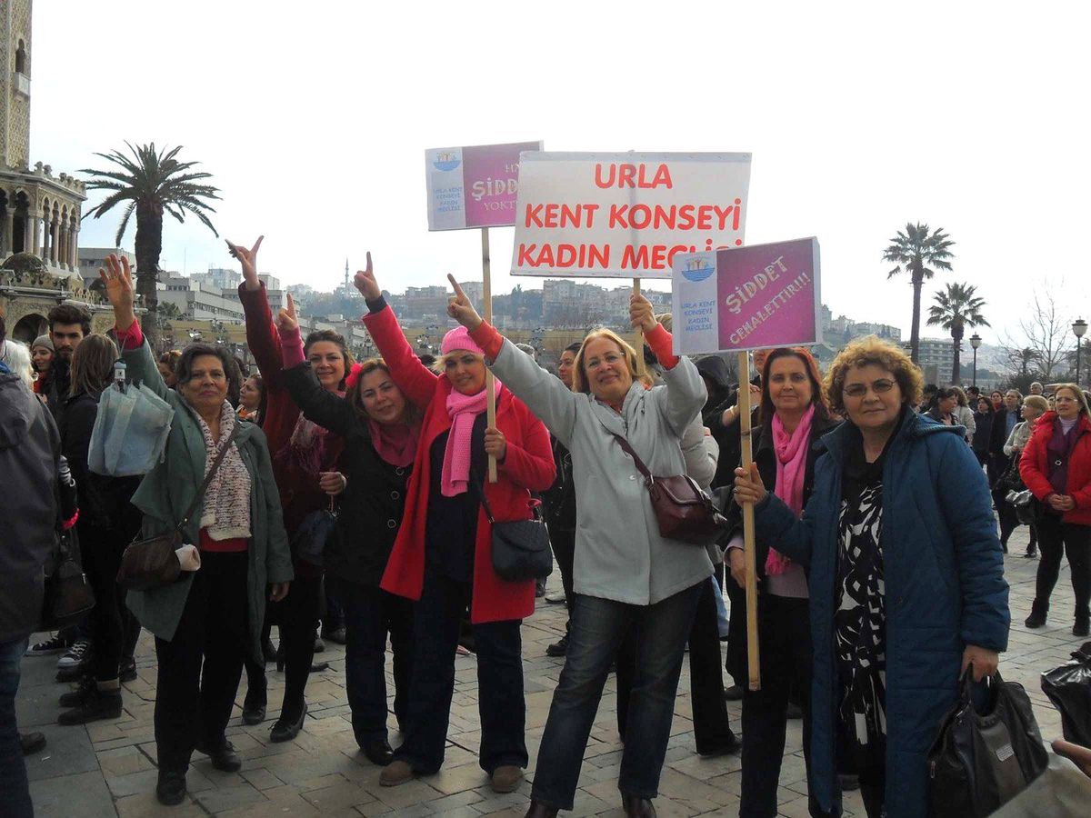Kadına Şiddeti Urlalı Kadınlar da Protesto Etti
