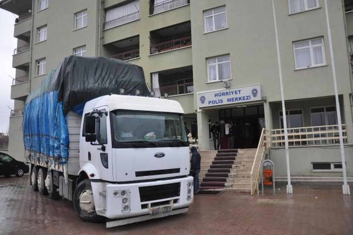 Kırıkkale\'de Kaçak Sigara Operasyonu