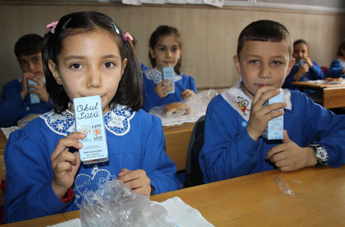 Kırıkkale\'de Okullarda Süt Dağıtımı Başladı