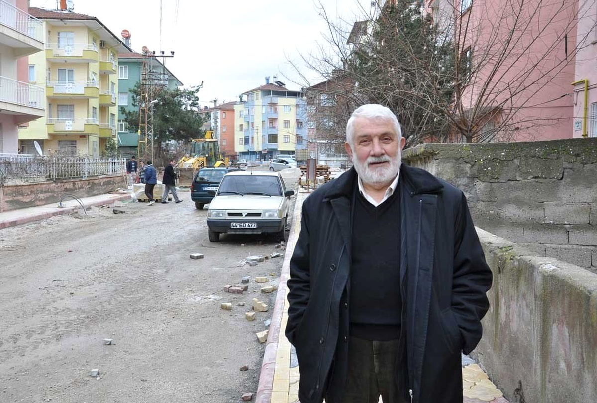 Mahalle Muhtarı, Belediye Hizmetlerinden Memnun